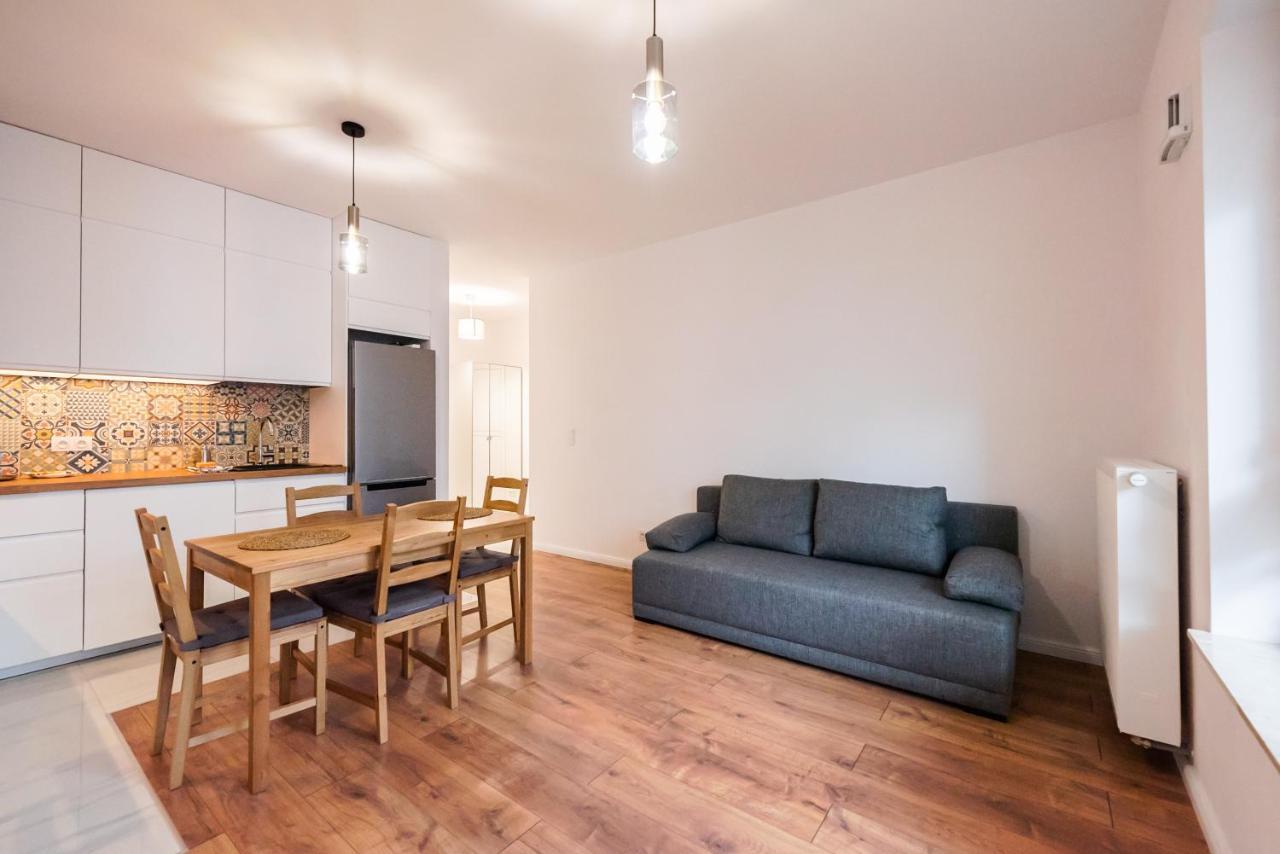 ורשה Saska Kepa Bright Apartament מראה חיצוני תמונה
