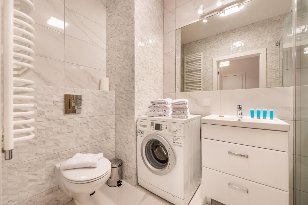 ורשה Saska Kepa Bright Apartament מראה חיצוני תמונה