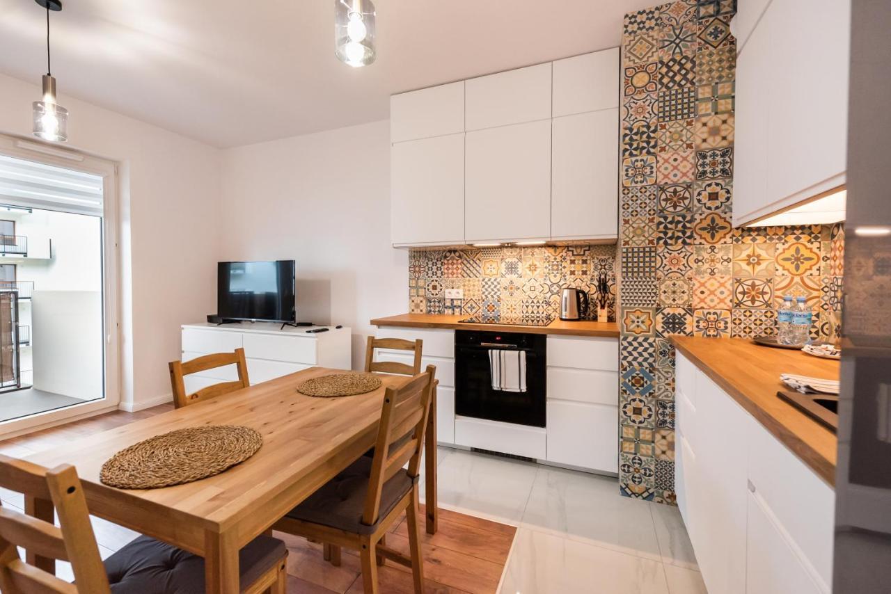 ורשה Saska Kepa Bright Apartament מראה חיצוני תמונה