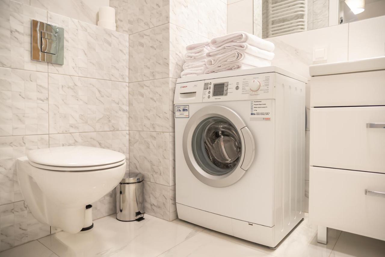 ורשה Saska Kepa Bright Apartament מראה חיצוני תמונה